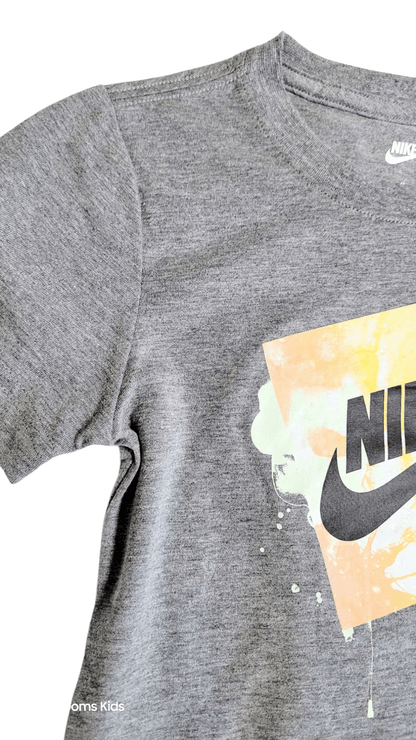 Nike Boys' 2 - Piece Summer Set – Graphic Tee & Multicolor Shorts - Little Looms